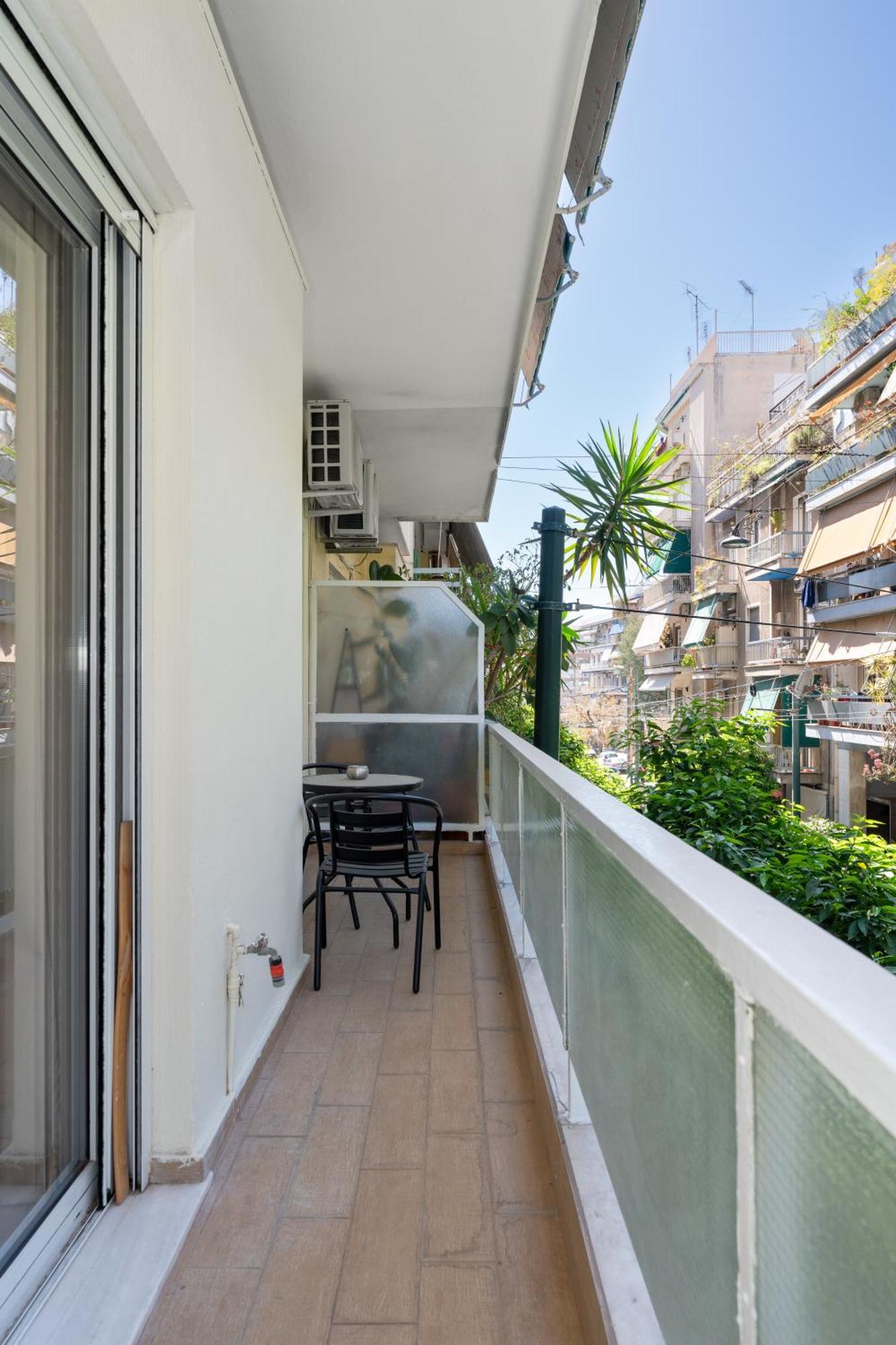 Contemporary Apartment Made Of Wood And Stone. Atenas Exterior foto